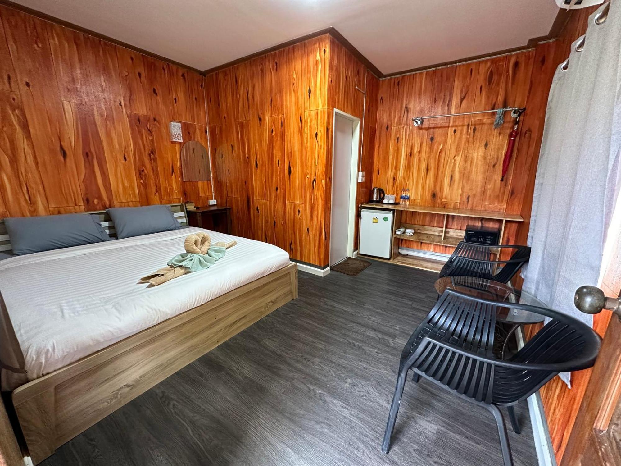 Suan Nai Kokut Resort Ko Kut 外观 照片